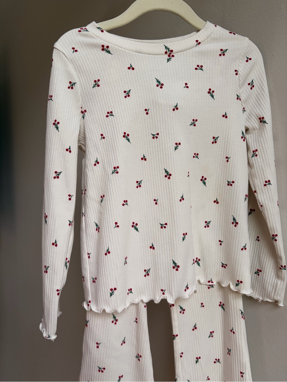 Cat & Jack Cream Ribbed Cherry Set - Picture 2 of 4